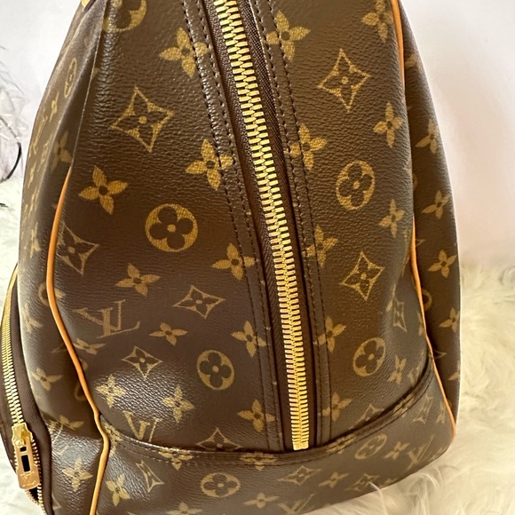 💎✨Authentic✨💎 louis Vuitton Canvass monogram Evasion hand carry travel - Picture 5 of 13